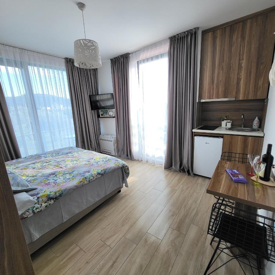 Apartmani Port Bar Luaran gambar